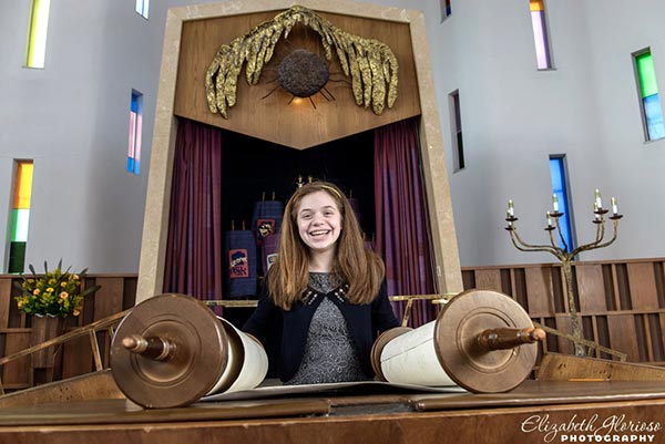 Bat Mitzvah girl Fairmount Temple Beachwood, Ohio